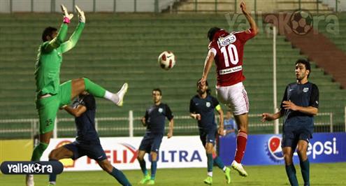 عماد متعب يواجه ارتفاع الحرارة بالمضادات الحيوية